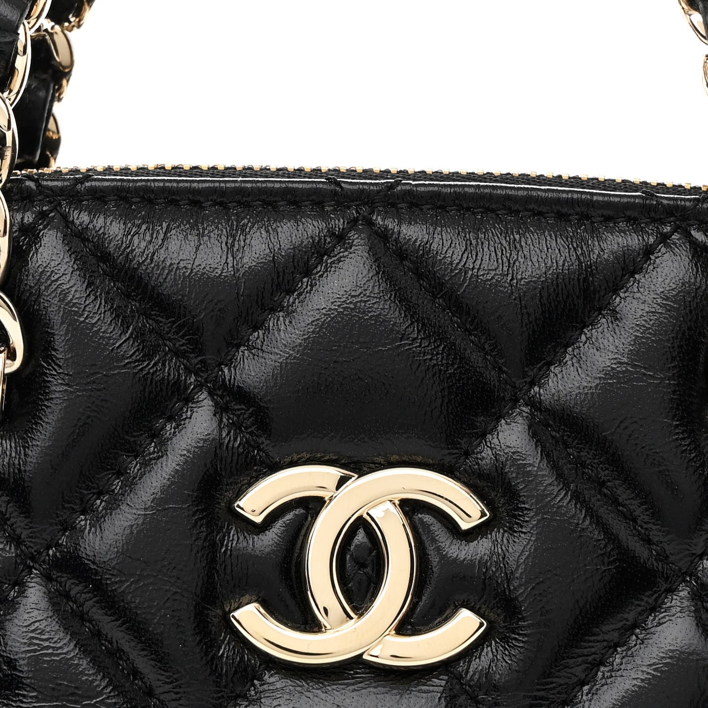 Shiny Lambskin Quilted Shiny Coco Clutch With Chain Black