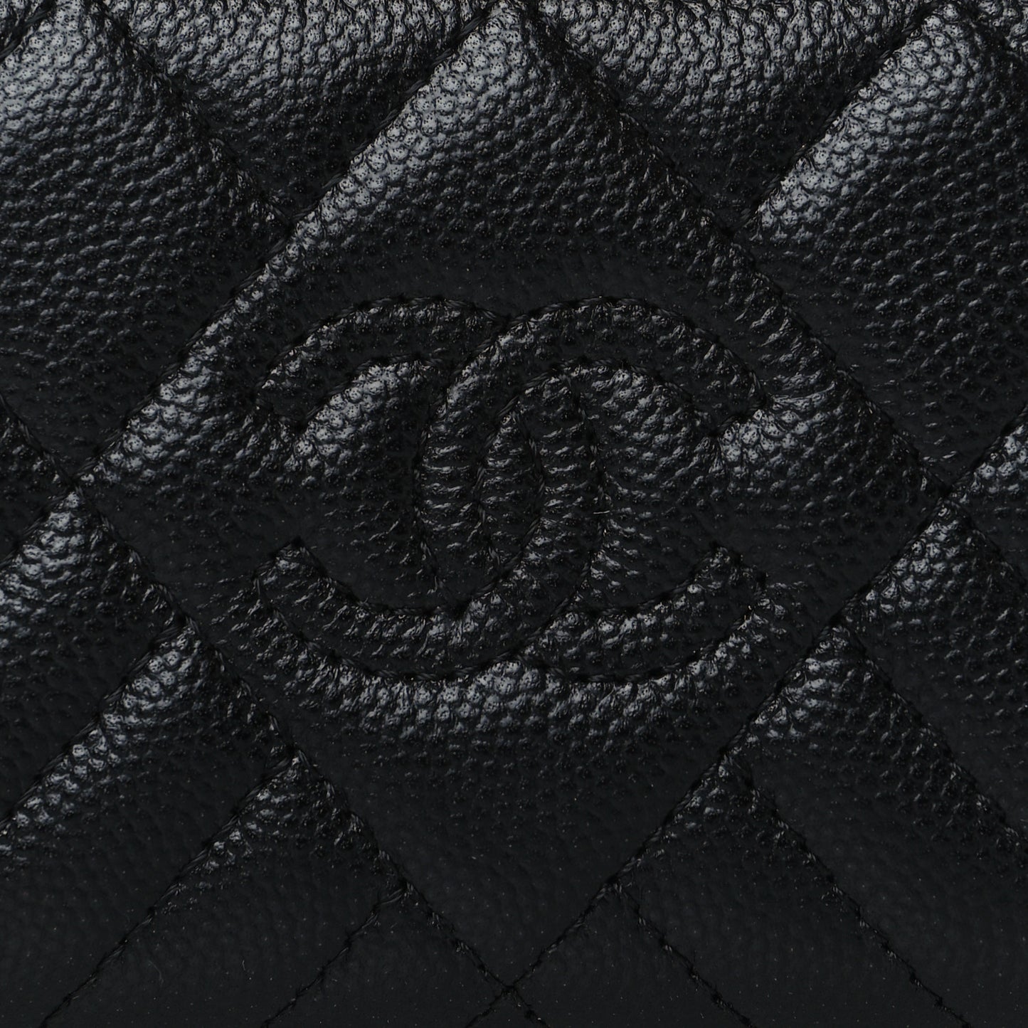 Caviar Quilted Diamond CC Zip Around Coin Purse Black