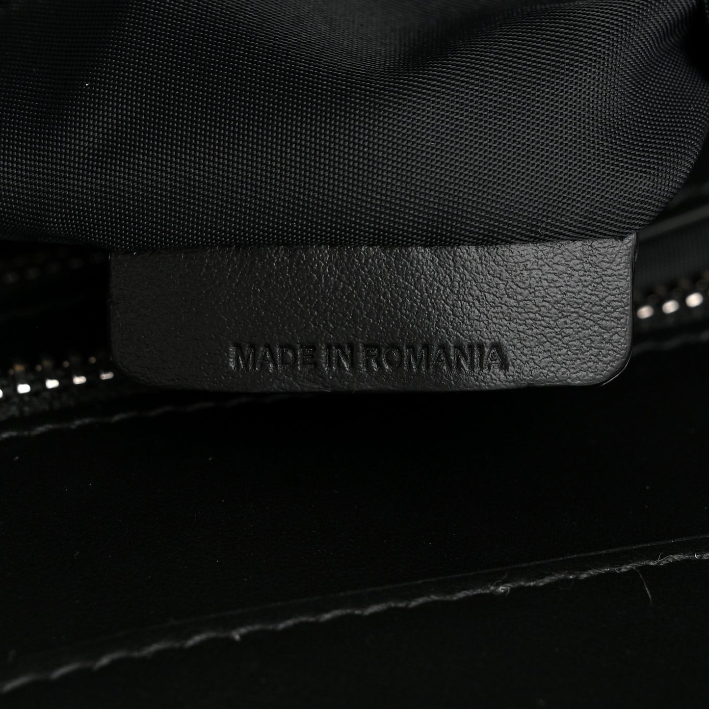 Nylon Logo Medium Ardwell Tote Black