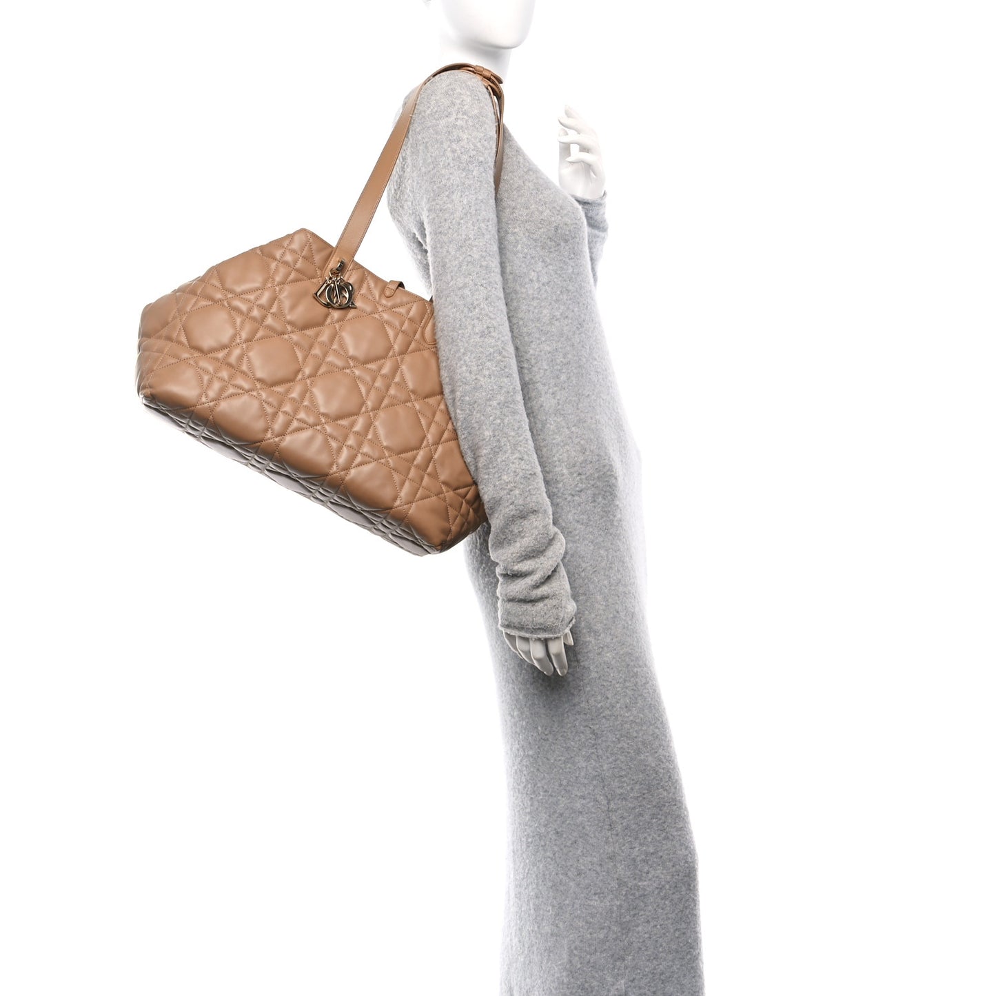 Calfskin Macrocannage Large Toujours Tan