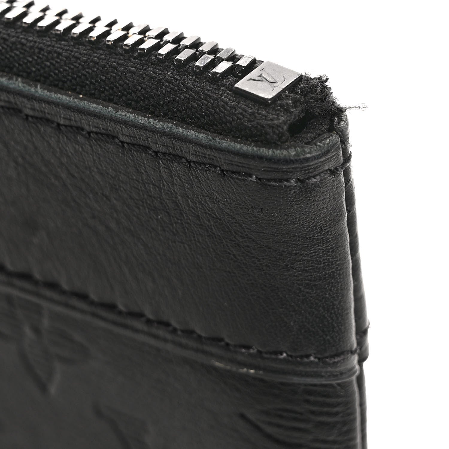 Louis Vuitton Calfskin Monogram Shadow Discovery Pochette Black 9 of 13