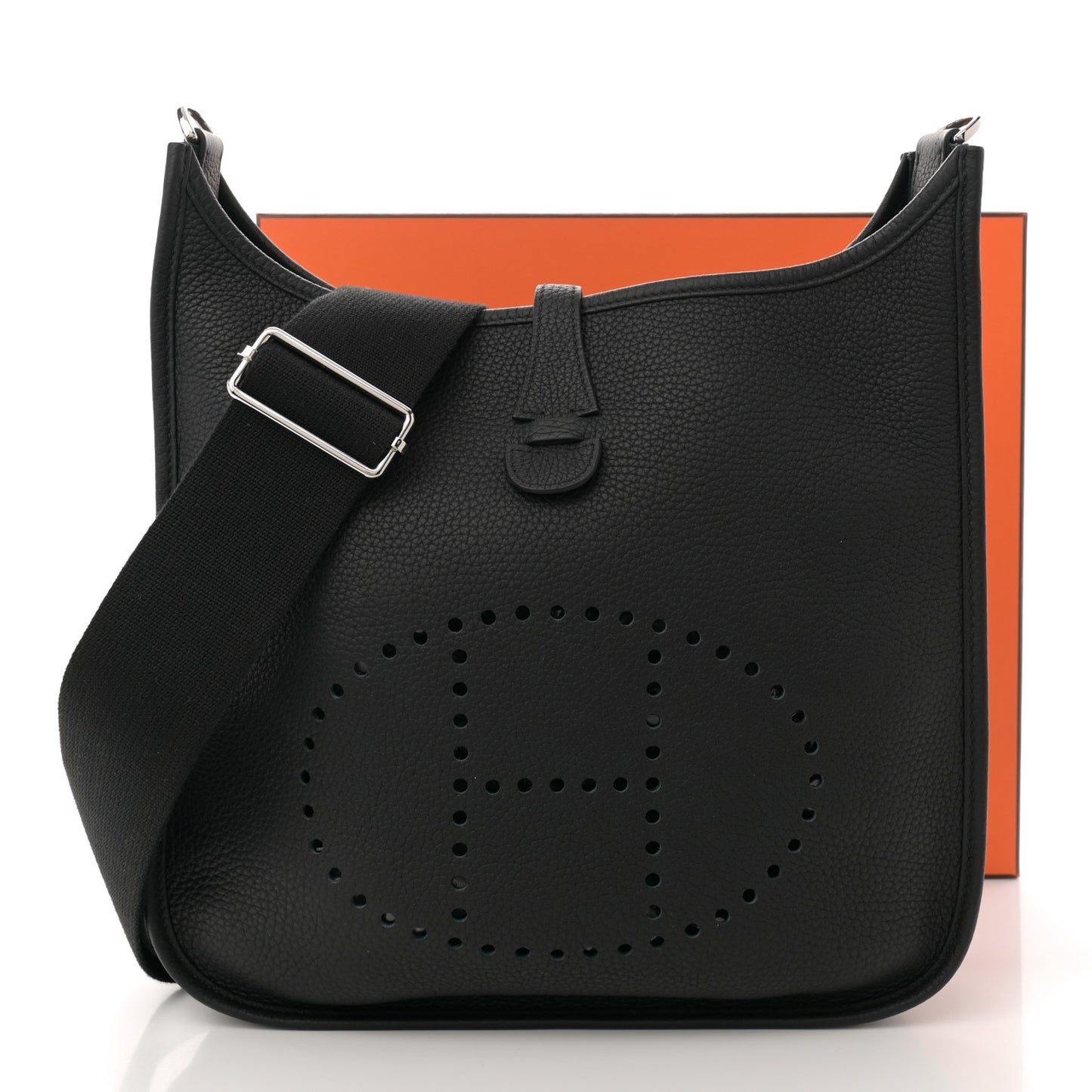 Taurillon Clemence Evelyne III PM Black