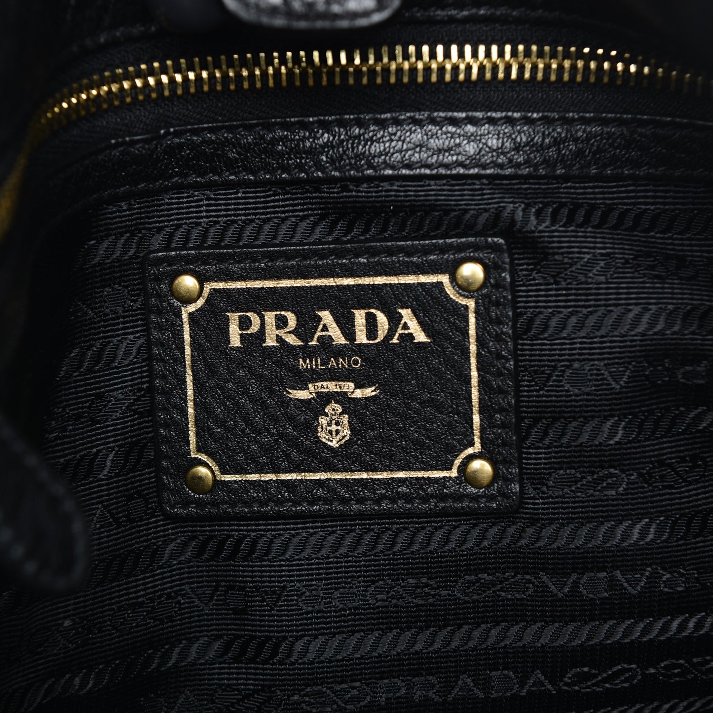 Vitello Daino Logo Hobo Nero Black