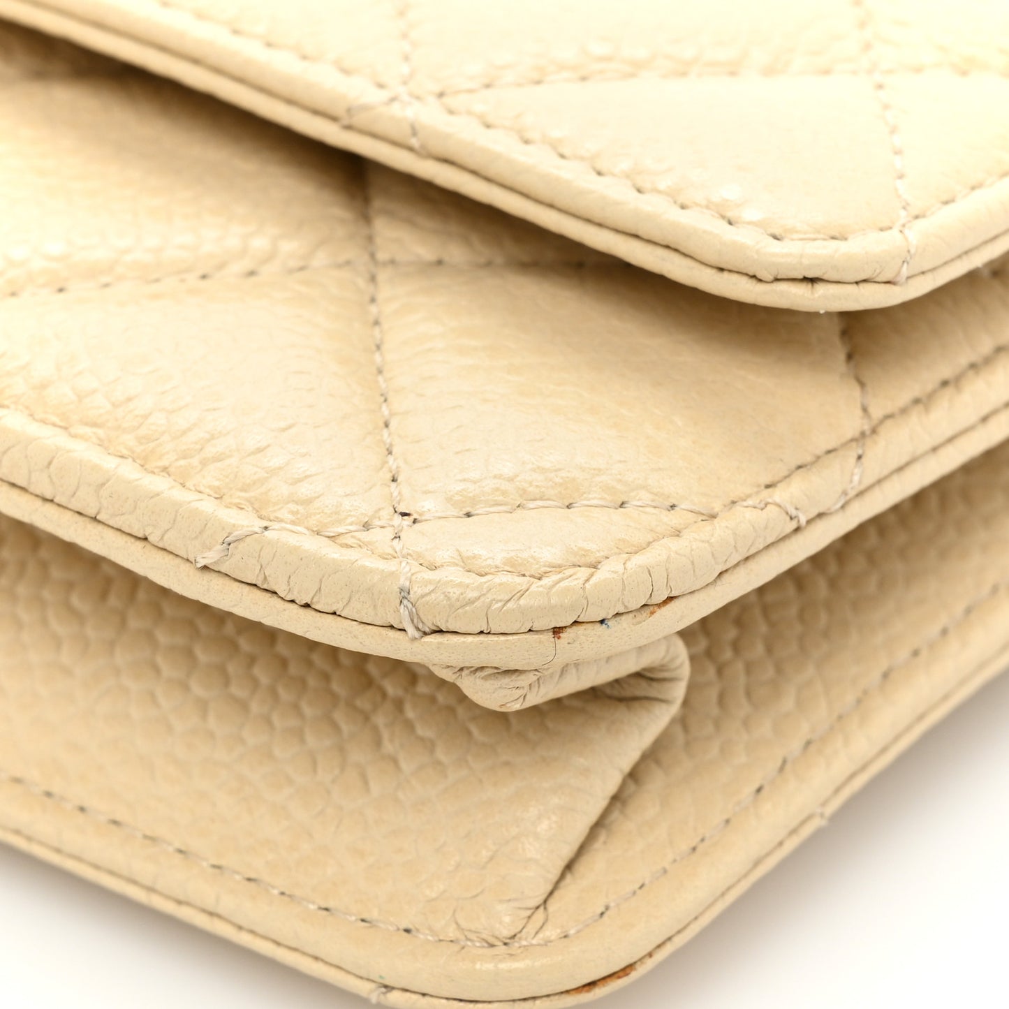 Caviar Quilted Wallet On Chain WOC Beige