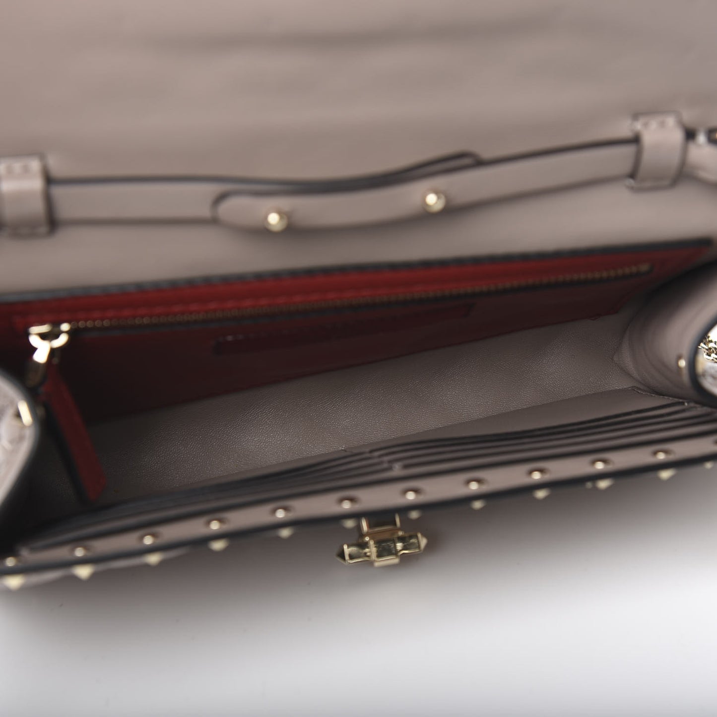 Lambskin Rockstud Spike Wallet on Chain Poudre