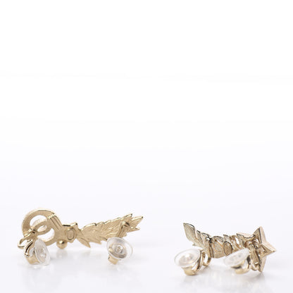 Chanel Feather Star CC Clip On Earrings Gold 3 of 4