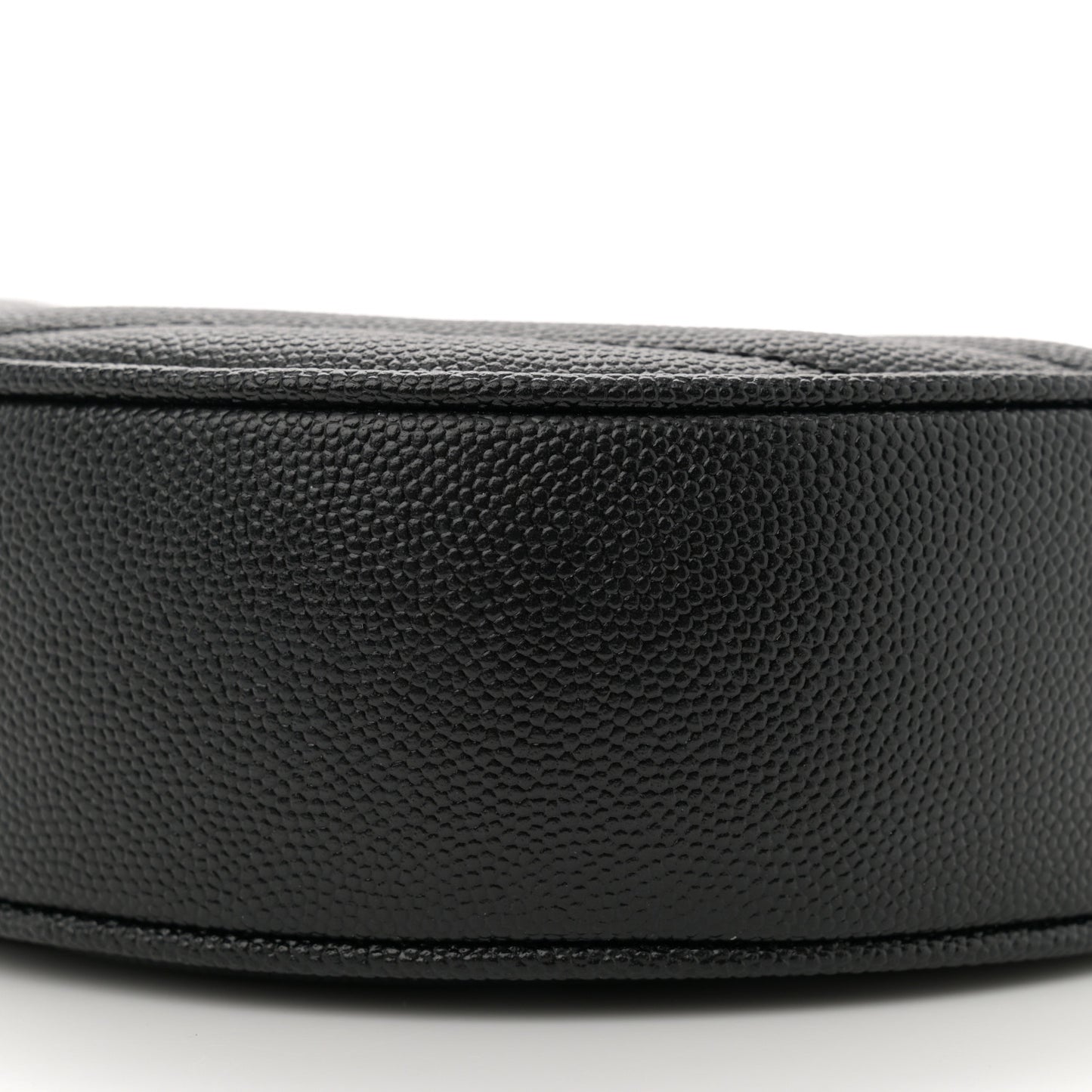 Grain De Poudre Matelasse Chevron Quilted Round Vinyle Camera Bag Black