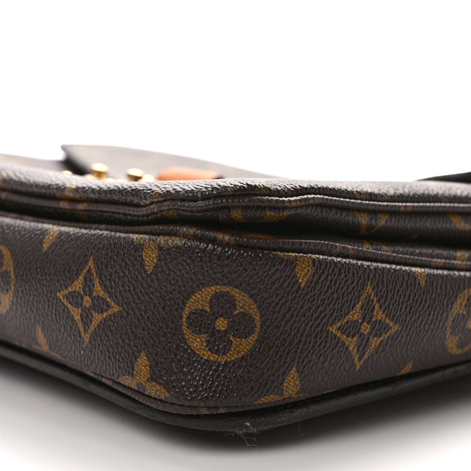 Louis Vuitton Monogram Pochette Metis 8 of 8