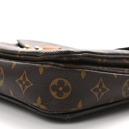 Louis Vuitton Monogram Pochette Metis 8 of 8