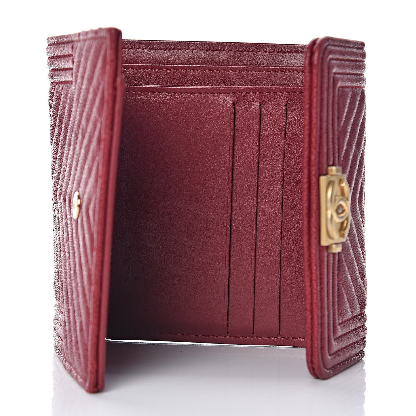 Caviar Chevron Quilted Boy Compact Wallet Red