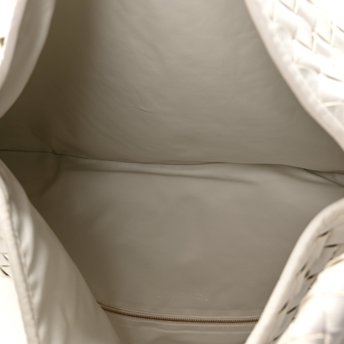 Calfskin Intrecciato Large Hop White