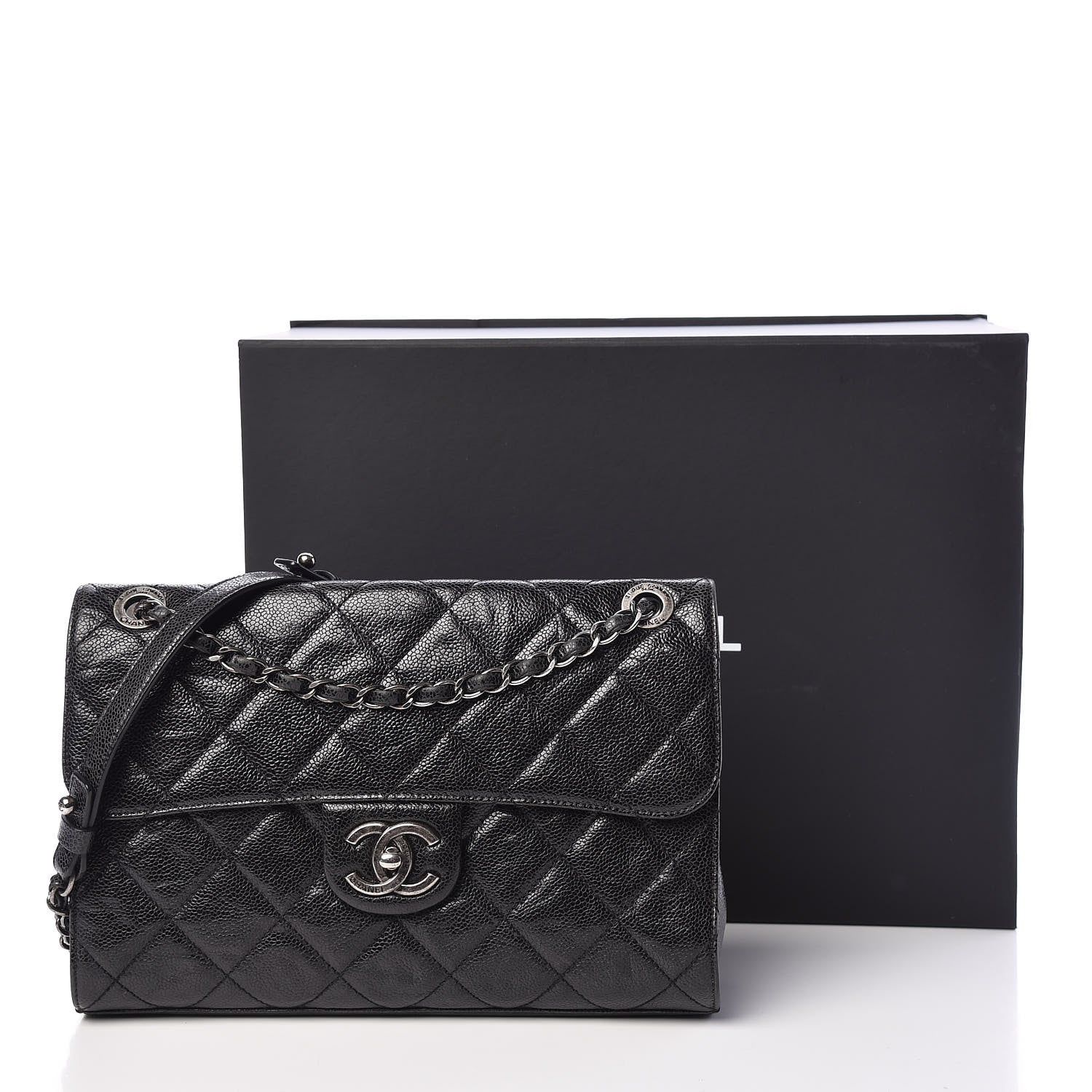 Chanel Crumpled Grained Calfskin Medium CC Crave Flap Black 17 of 17