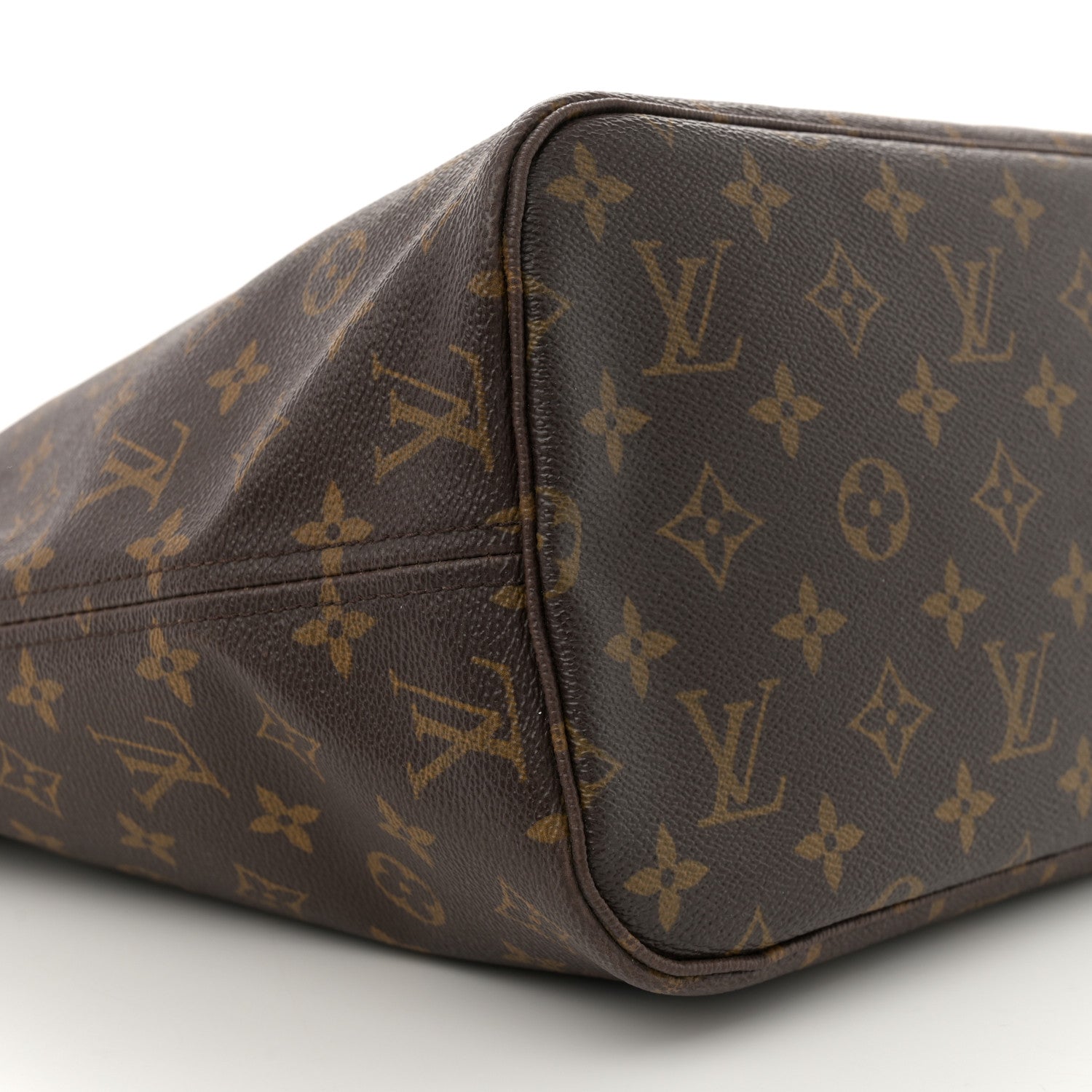 Louis Vuitton Monogram Neverfull MM 8 of 10