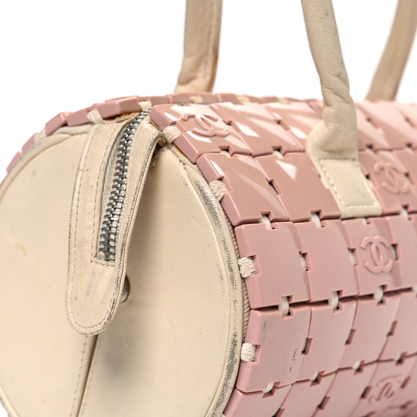 Lambskin Resin Tile Bowler Pink