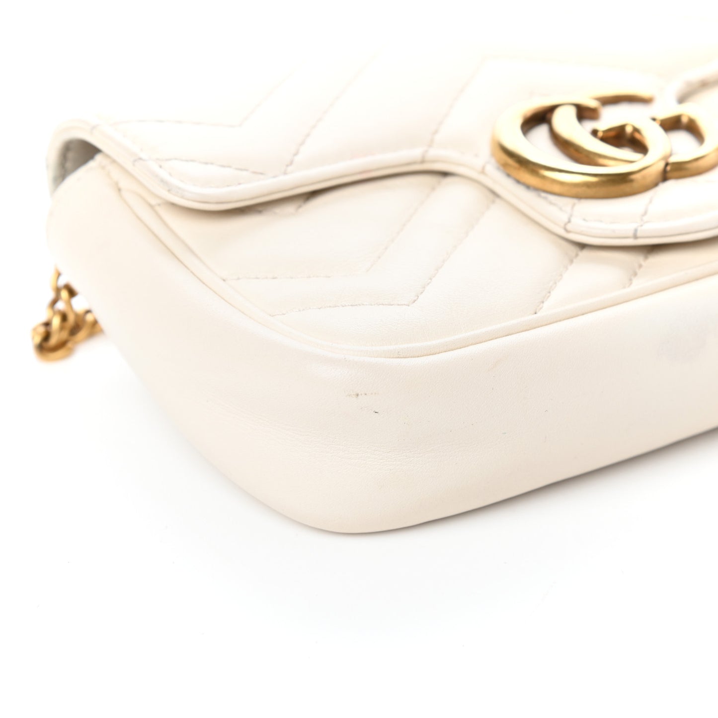 Calfskin Matelasse Super Mini GG Marmont Shoulder Bag White