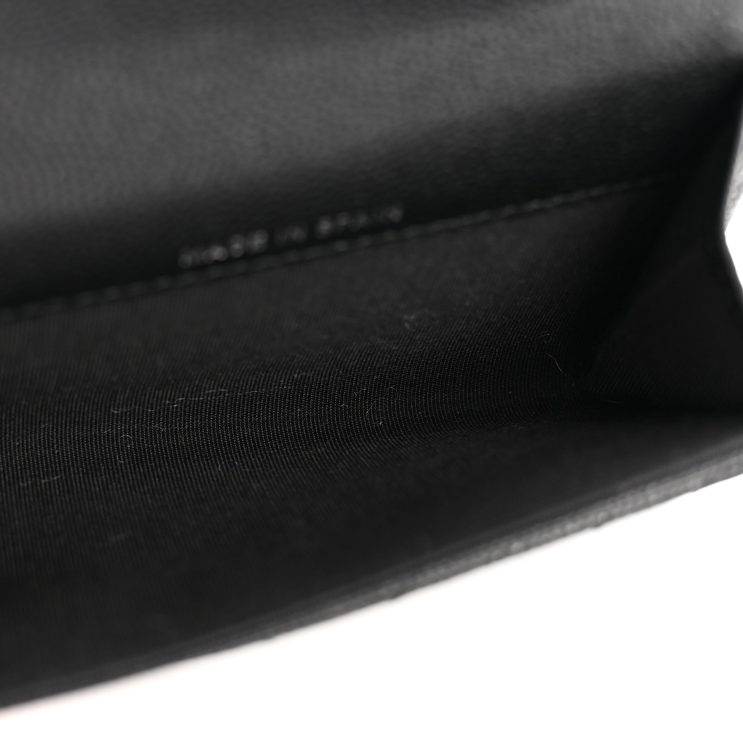 Caviar Chevron Quilted Boy Flap Card Holder Black