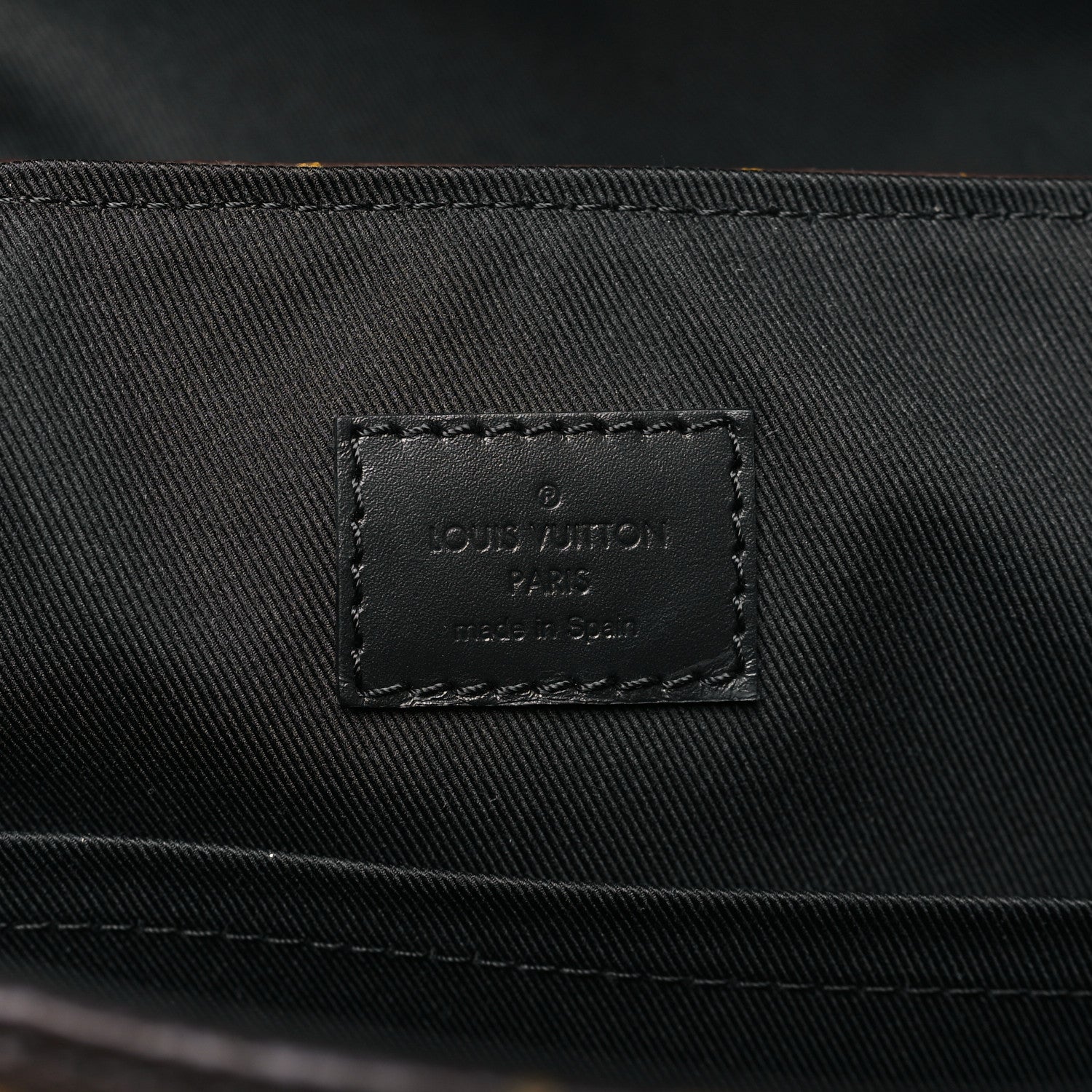 Louis Vuitton Monogram Macassar LV Trail Messenger 6 of 9