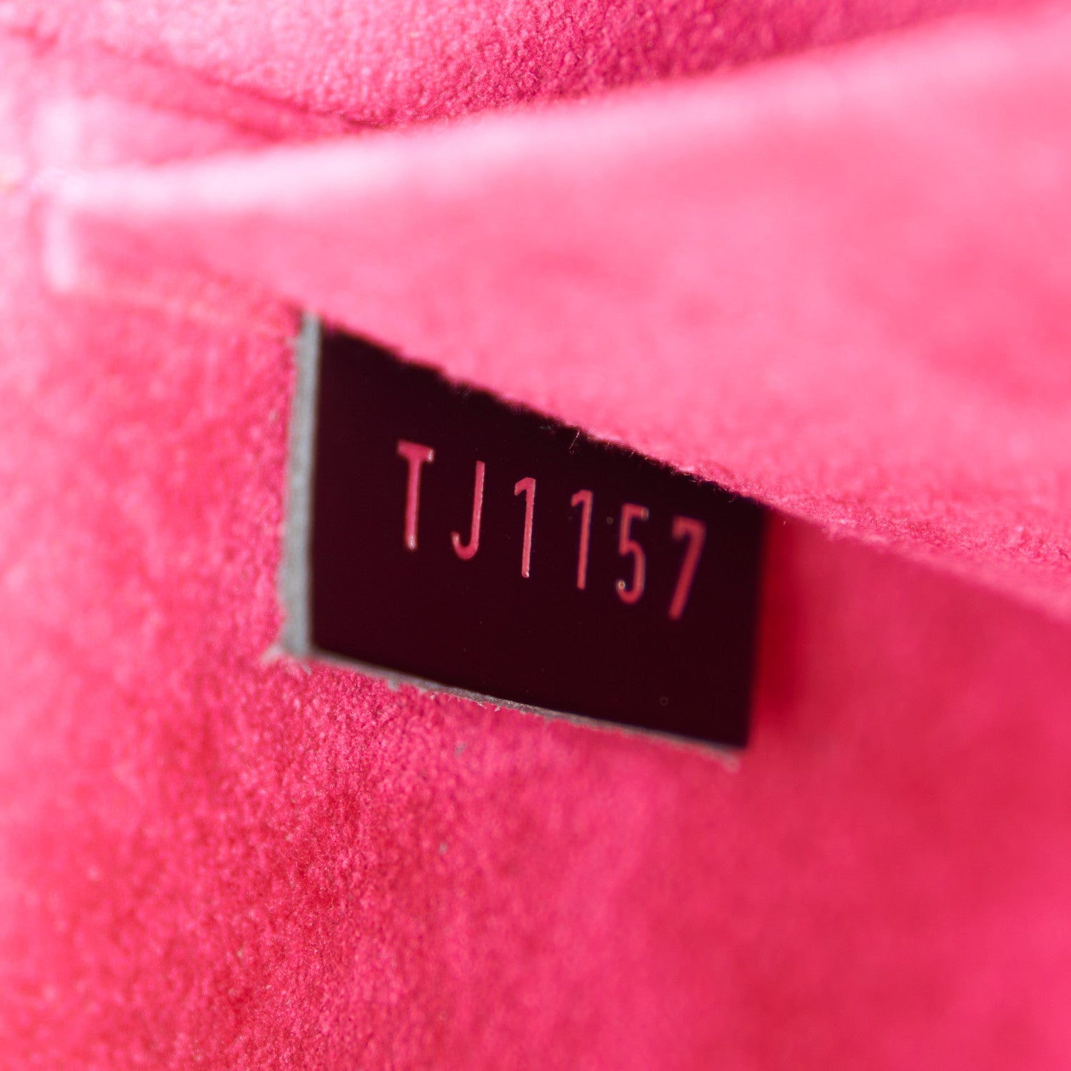 Louis Vuitton Epi Pochette Felicie Black Hot Pink 8 of 15