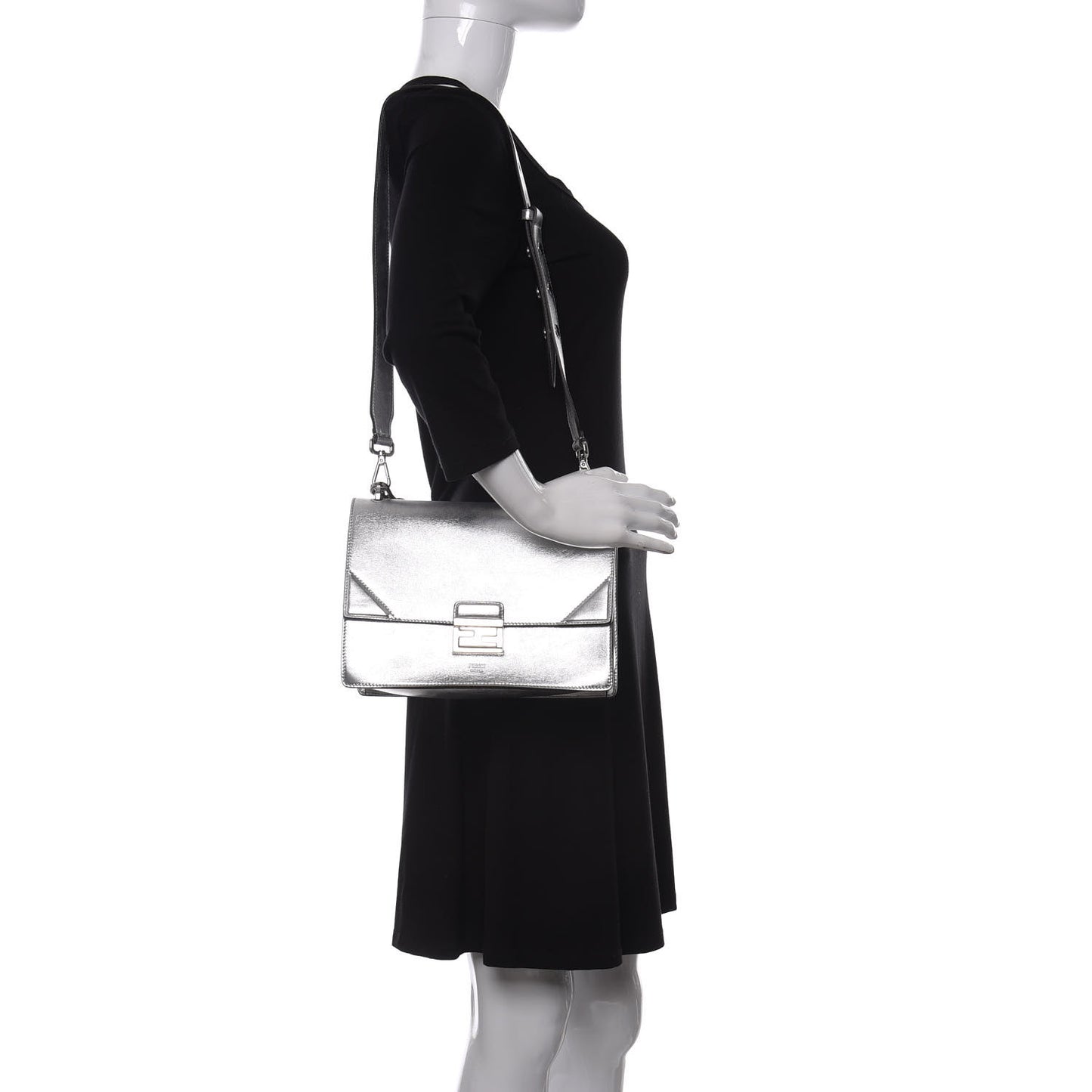 Vitello Catalan Mirror F is Fendi Kan U Shoulder Bag Argento