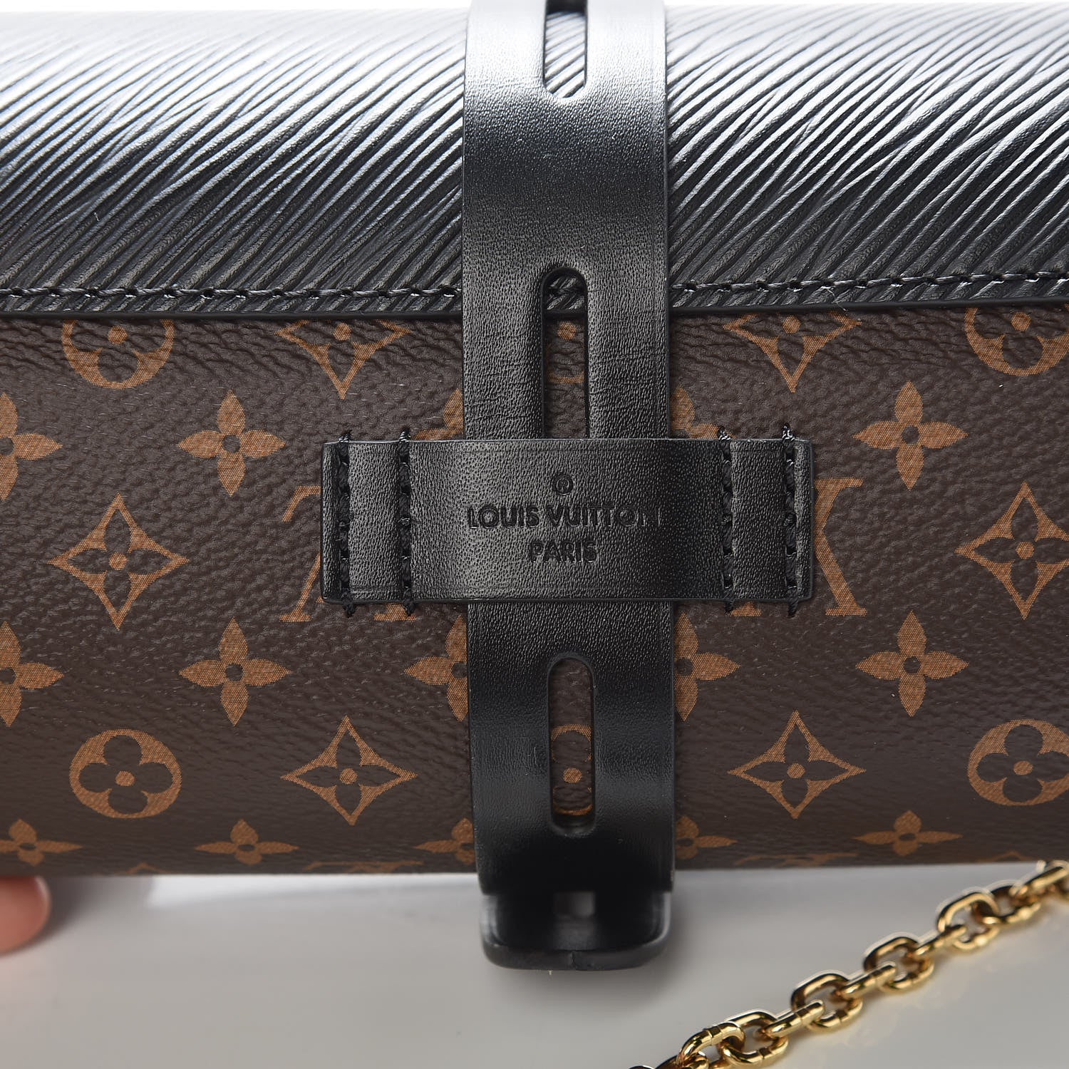 Louis Vuitton Epi Monogram Glasses Case Black 8 of 10