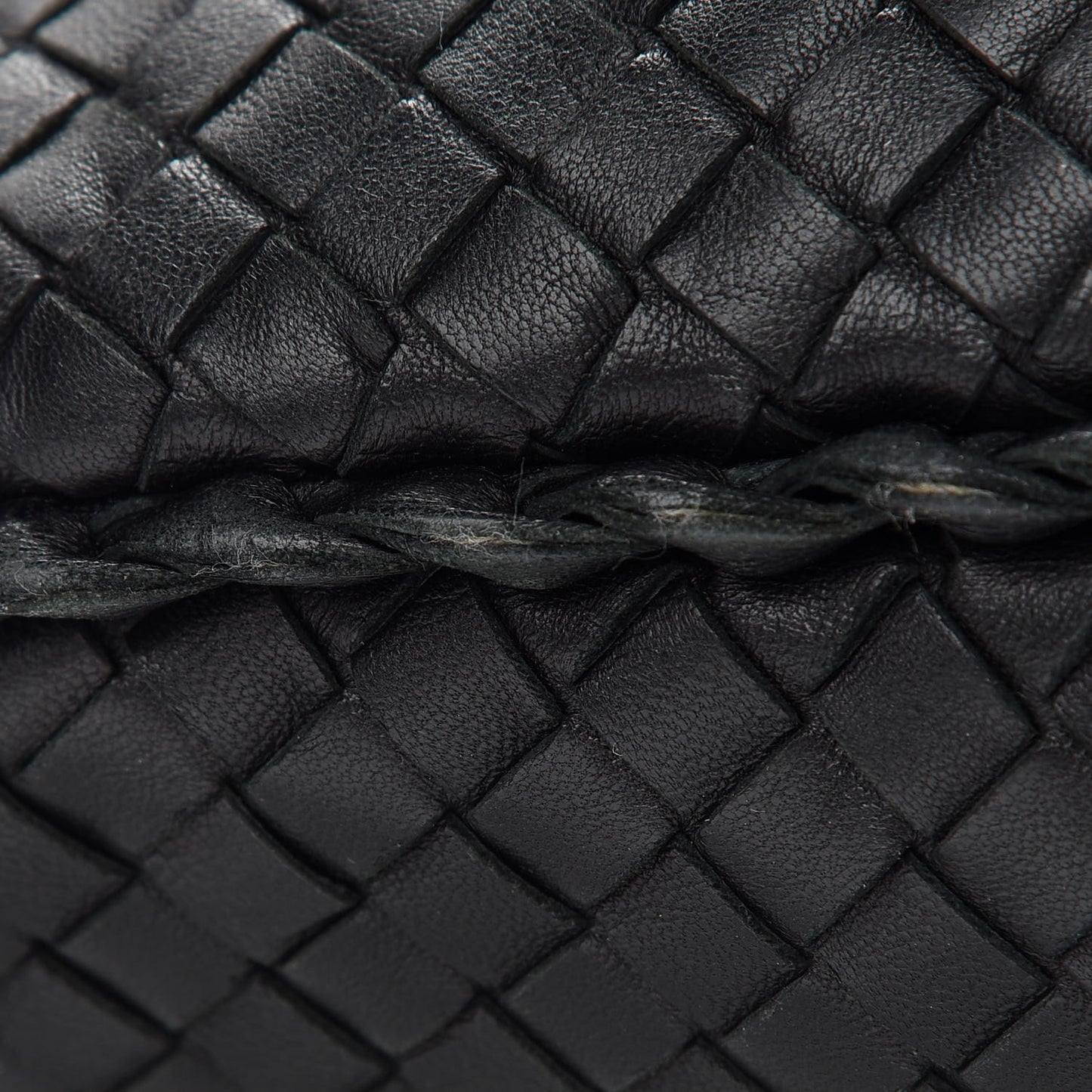Nappa Intrecciato Large Veneta Hobo Black