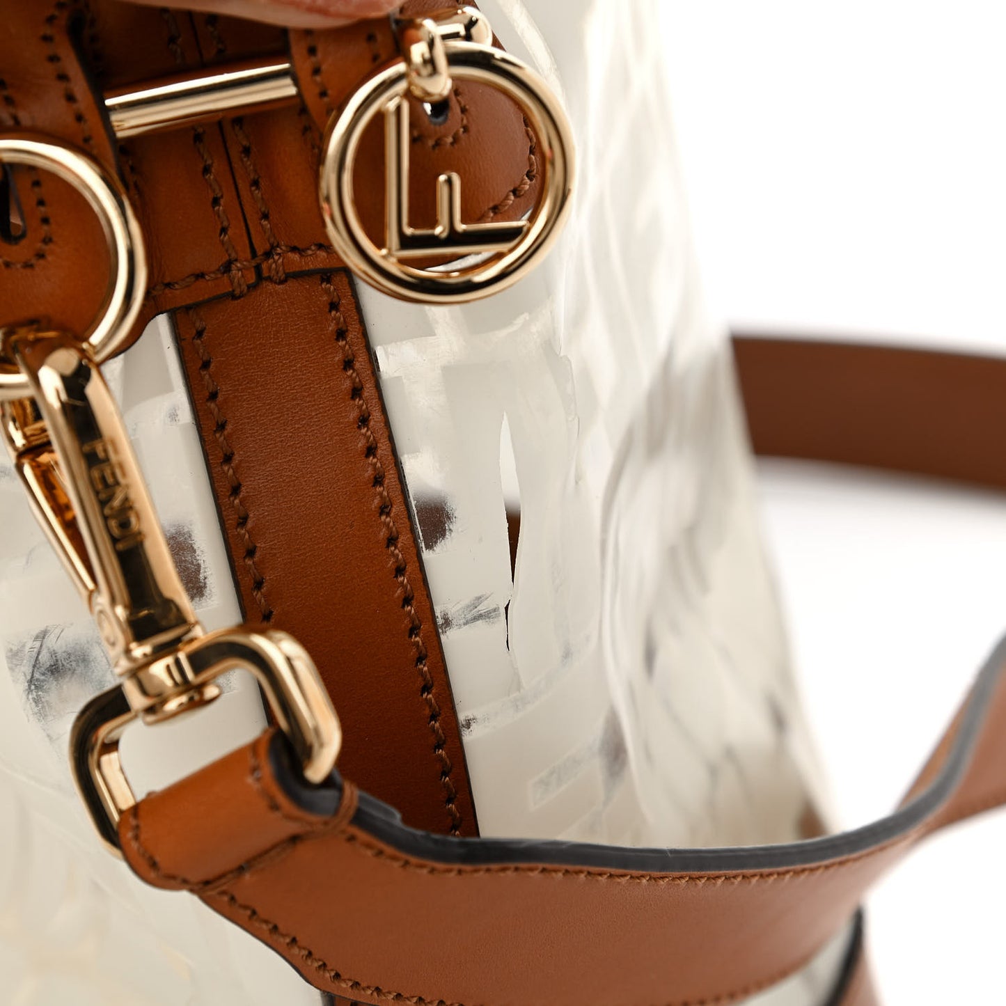 TPU FF Vitello Aura F is Fendi Grande Mon Tresor Bucket Bag White Cuoio