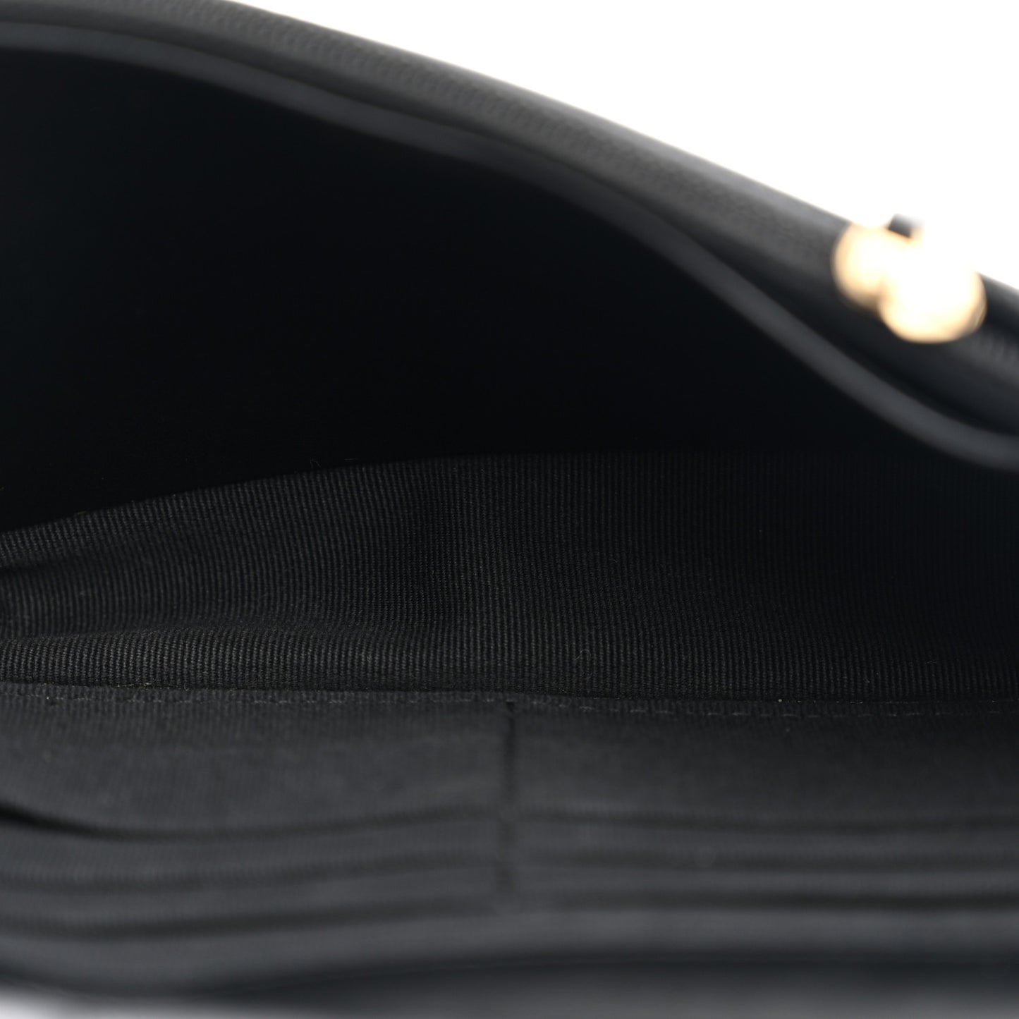 Caviar Quilted Boy Wallet On Chain WOC Black