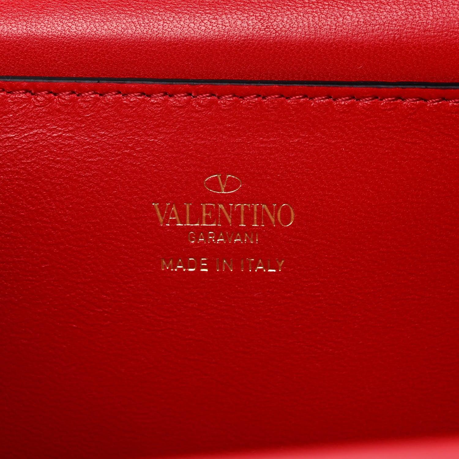 Valentino Garavani Grainy Calfskin Rockstud Alcove Box Clutch Ivory 7 of 9