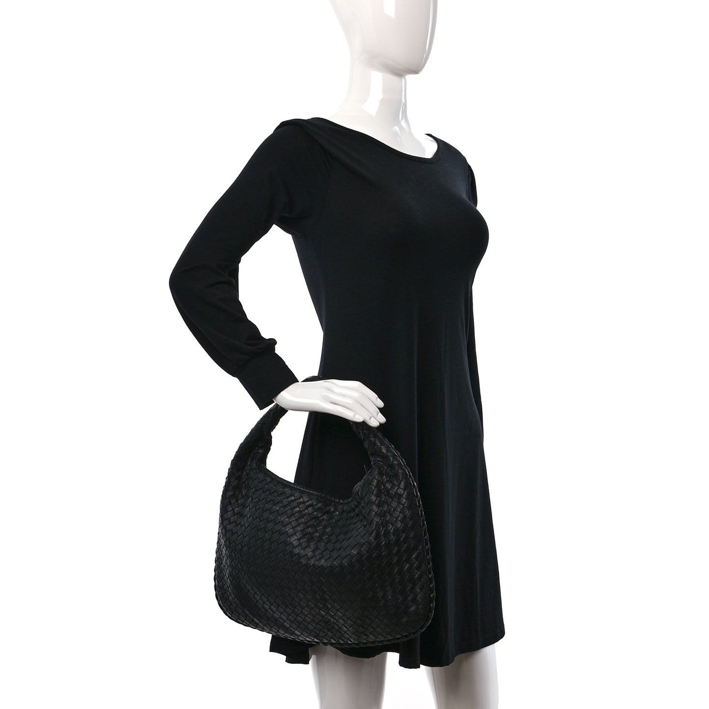 Nappa Intrecciato Medium Veneta Hobo Black