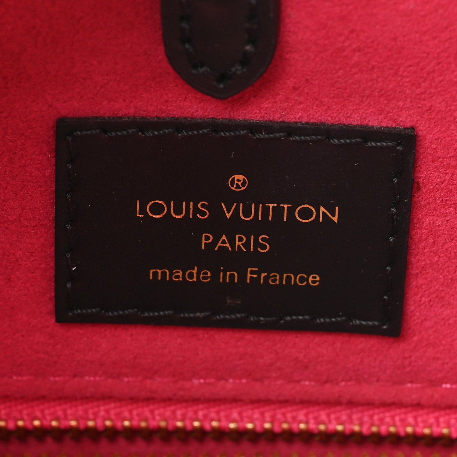 Louis Vuitton Epi Onthego MM Black 6 of 9