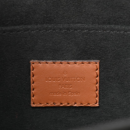 Louis Vuitton Reverse Monogram Dauphine MM 7 of 17