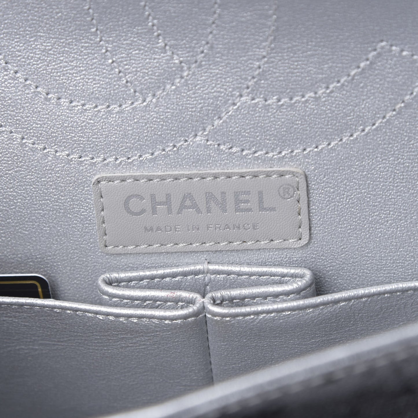 Metallic Caviar Quilted 2.55 Reissue 226 Flap Silver Black