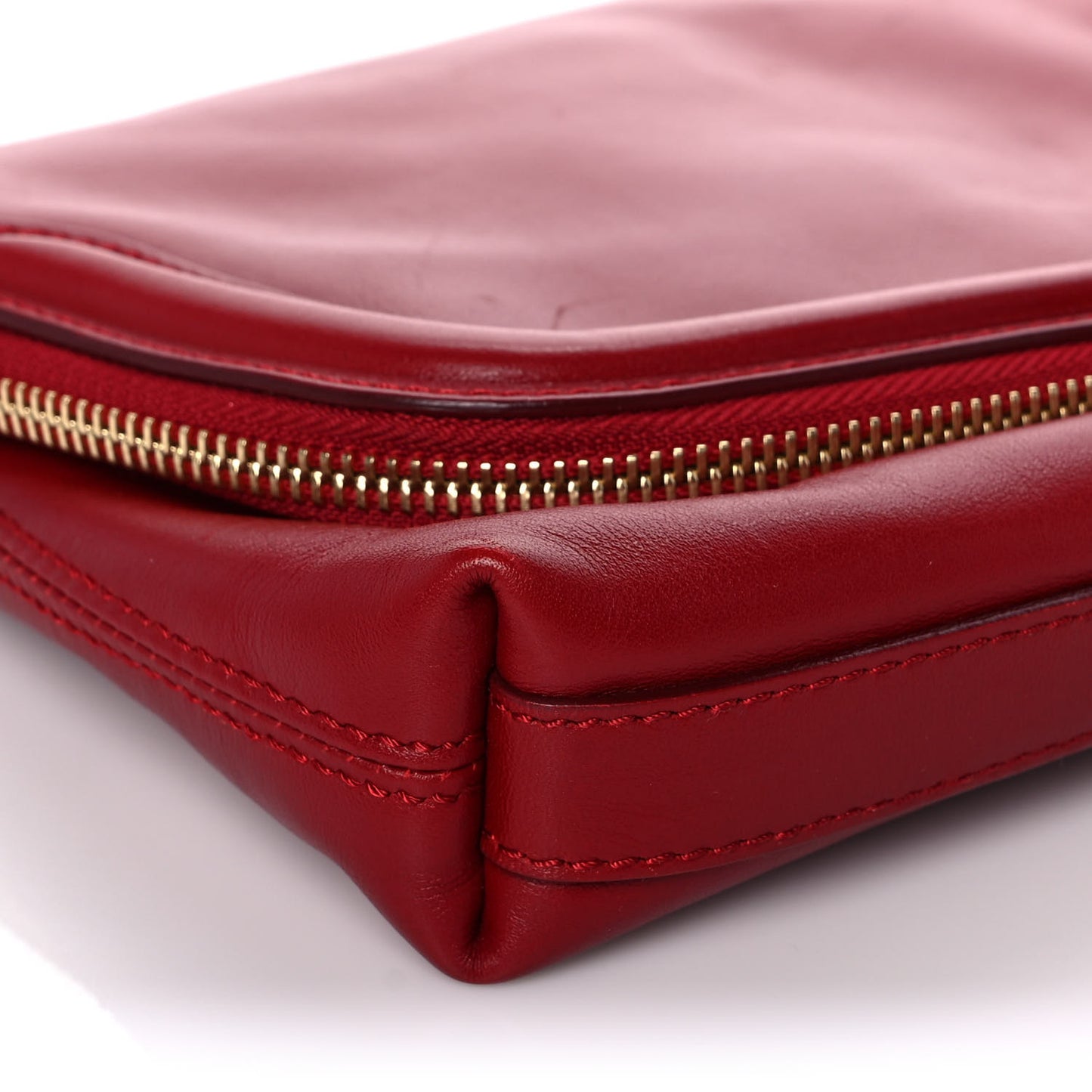 Grainy Calfskin Padlock Skull Clutch Red