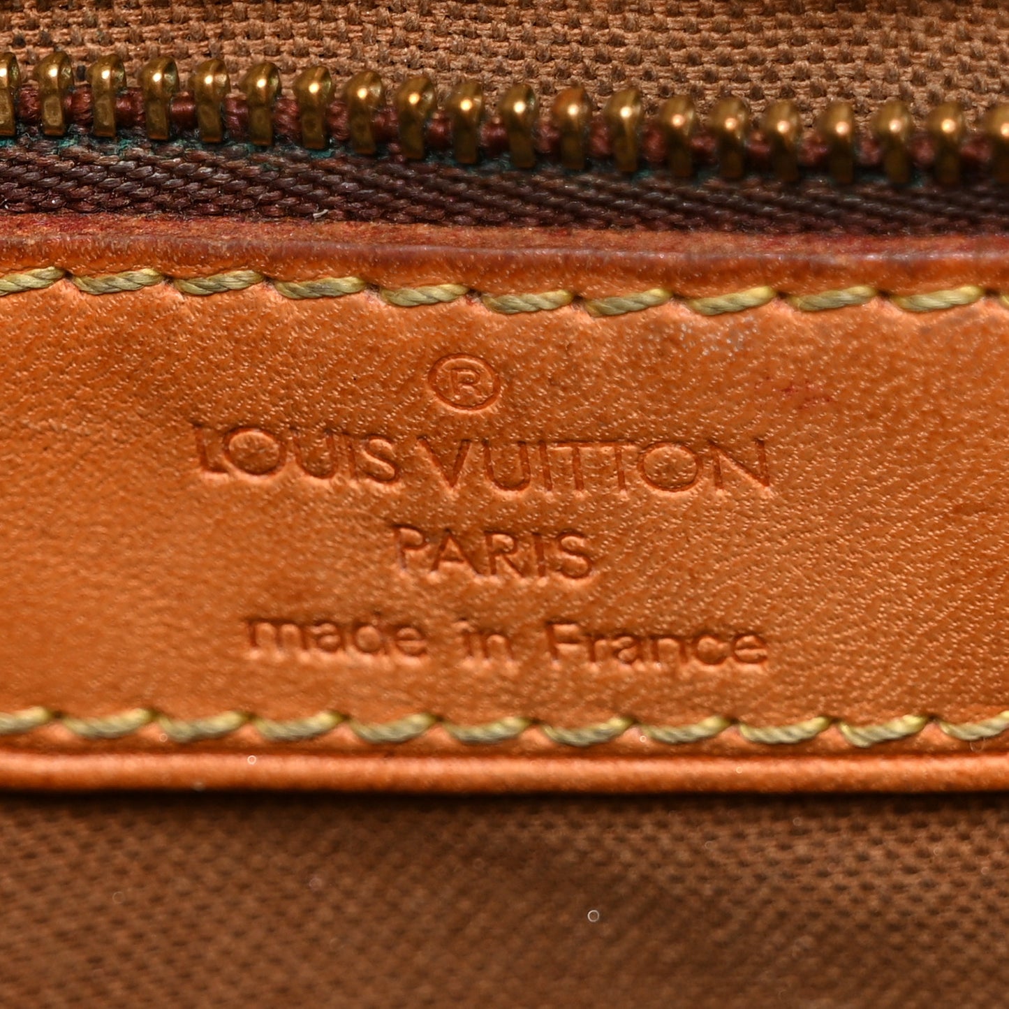 Monogram Batignolles Vertical