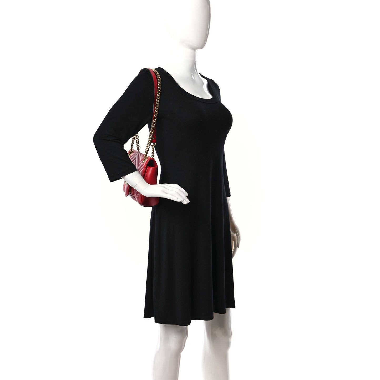 Calfskin Matelasse Small GG Marmont Shoulder Bag Hibiscus Red