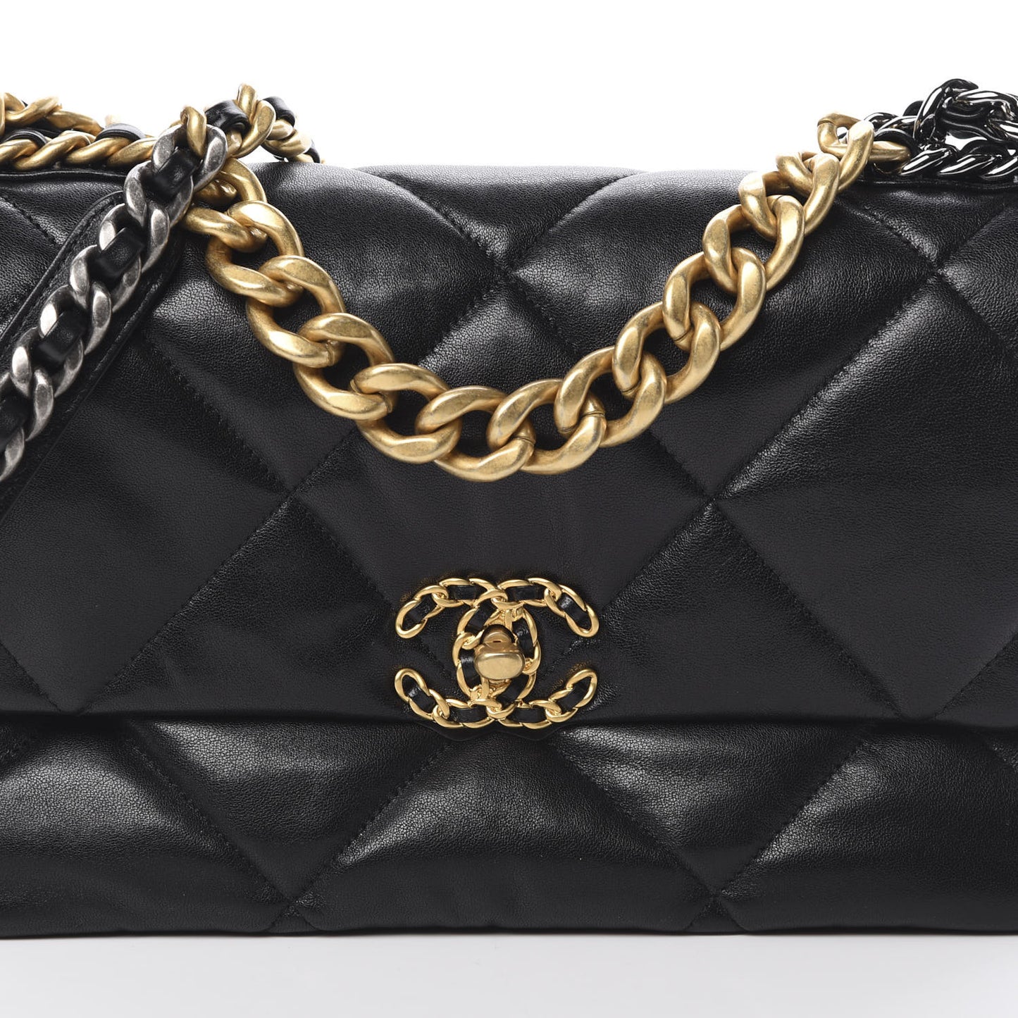 Goatskin Quilted Large 19 Flap Black