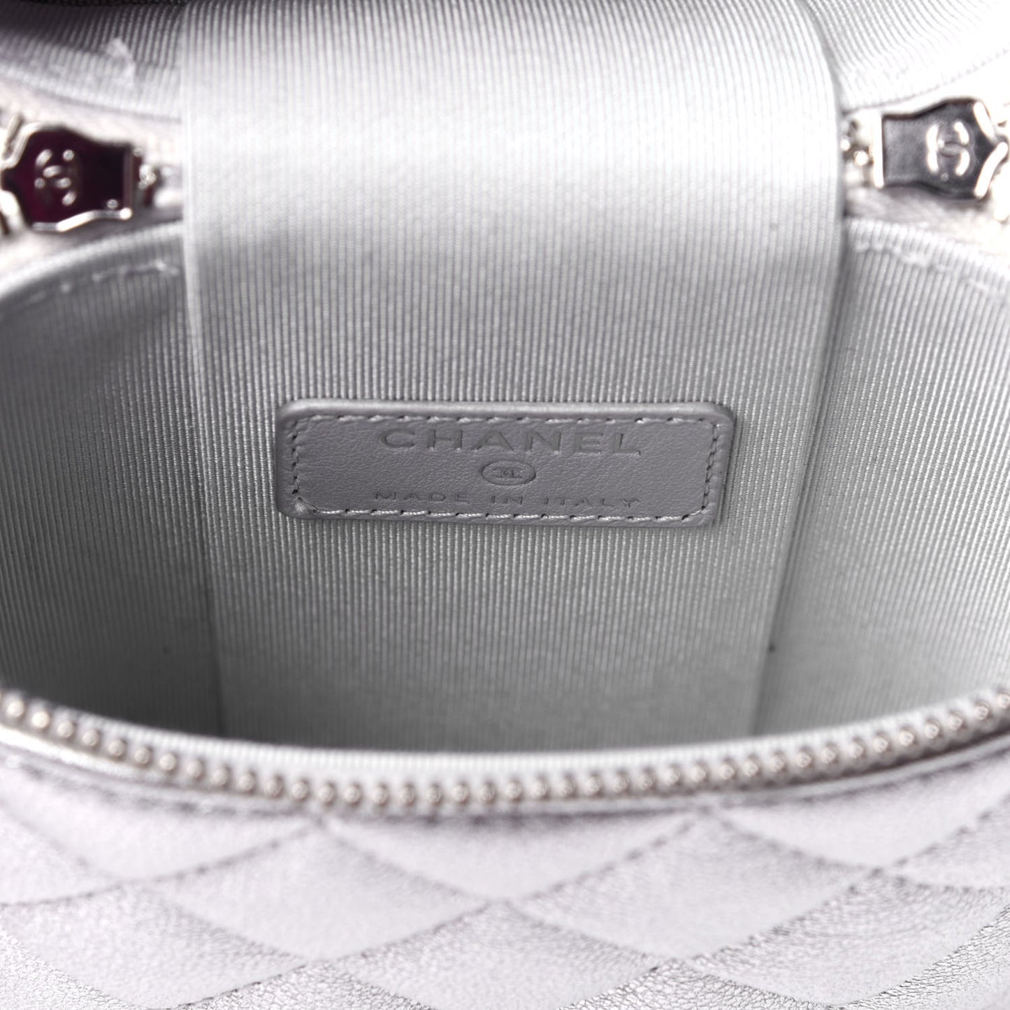 Metallic Lambskin Quilted Phone Holder With Chain Silver