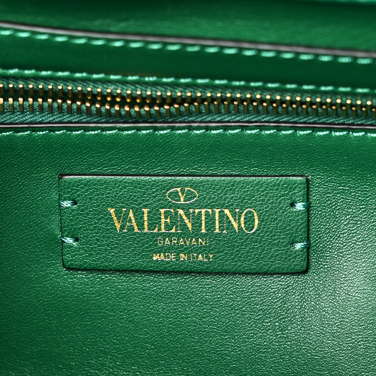 Valentino Garavani Nappa Large Roman Stud Shoulder Bag Jungle 6 of 9
