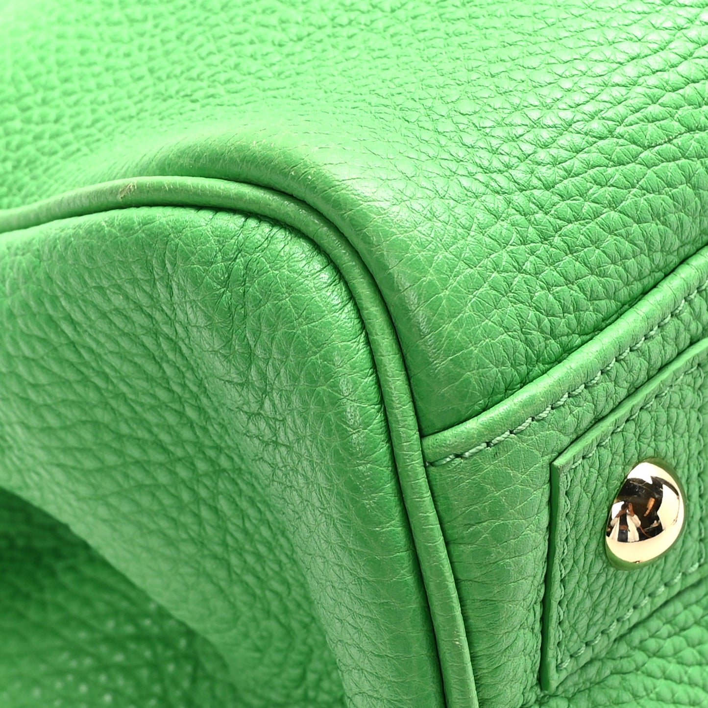 Heavy Grain Bayswater Lawn Green