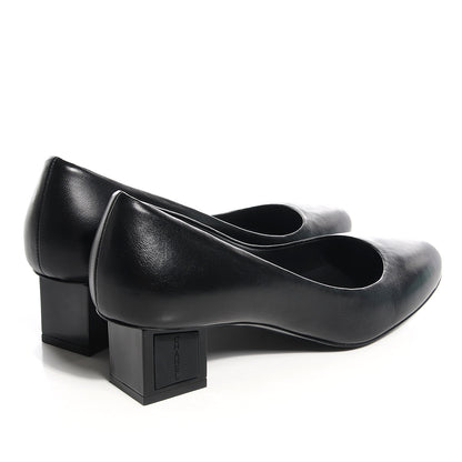 Chanel Leather Round Toe Pumps 38.5 Black 4 of 8