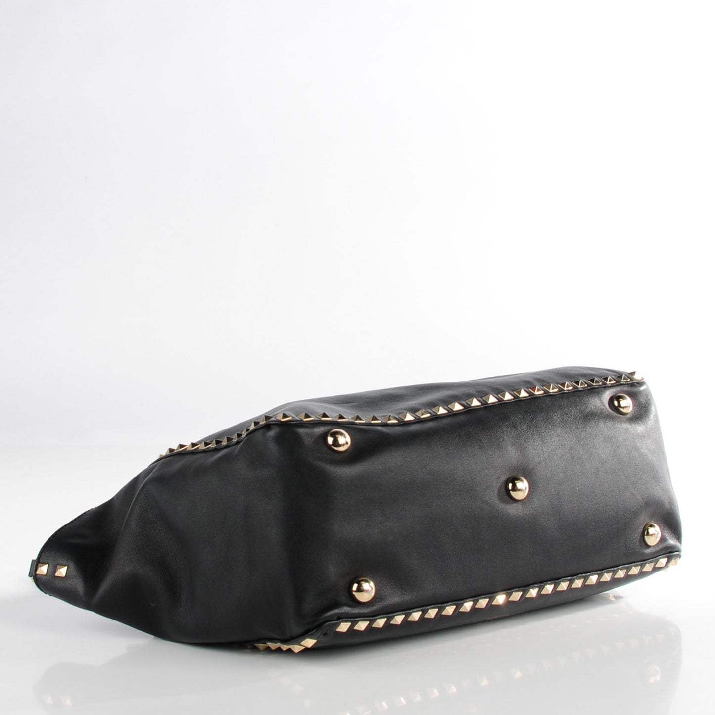 Vitello Medium Rockstud Tote Black