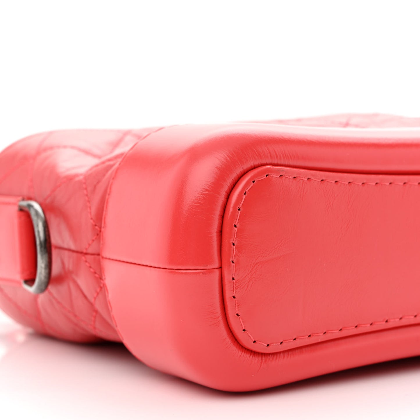 Aged Calfskin Quilted Small Gabrielle Hobo Red