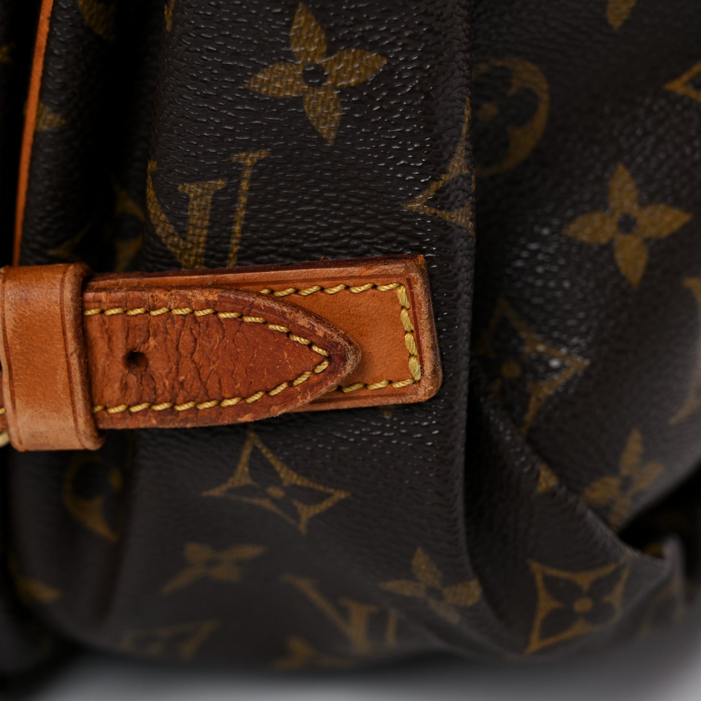 Monogram Saumur 35