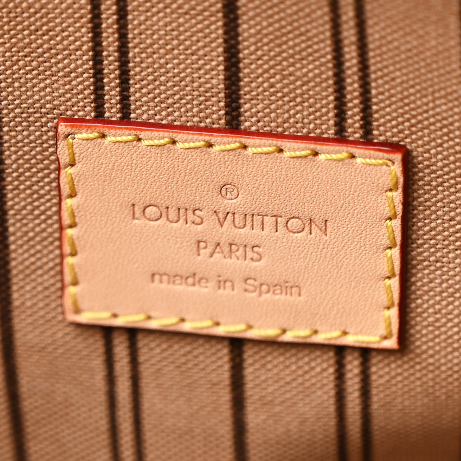 Louis Vuitton Monogram Mezzo NM 6 of 9