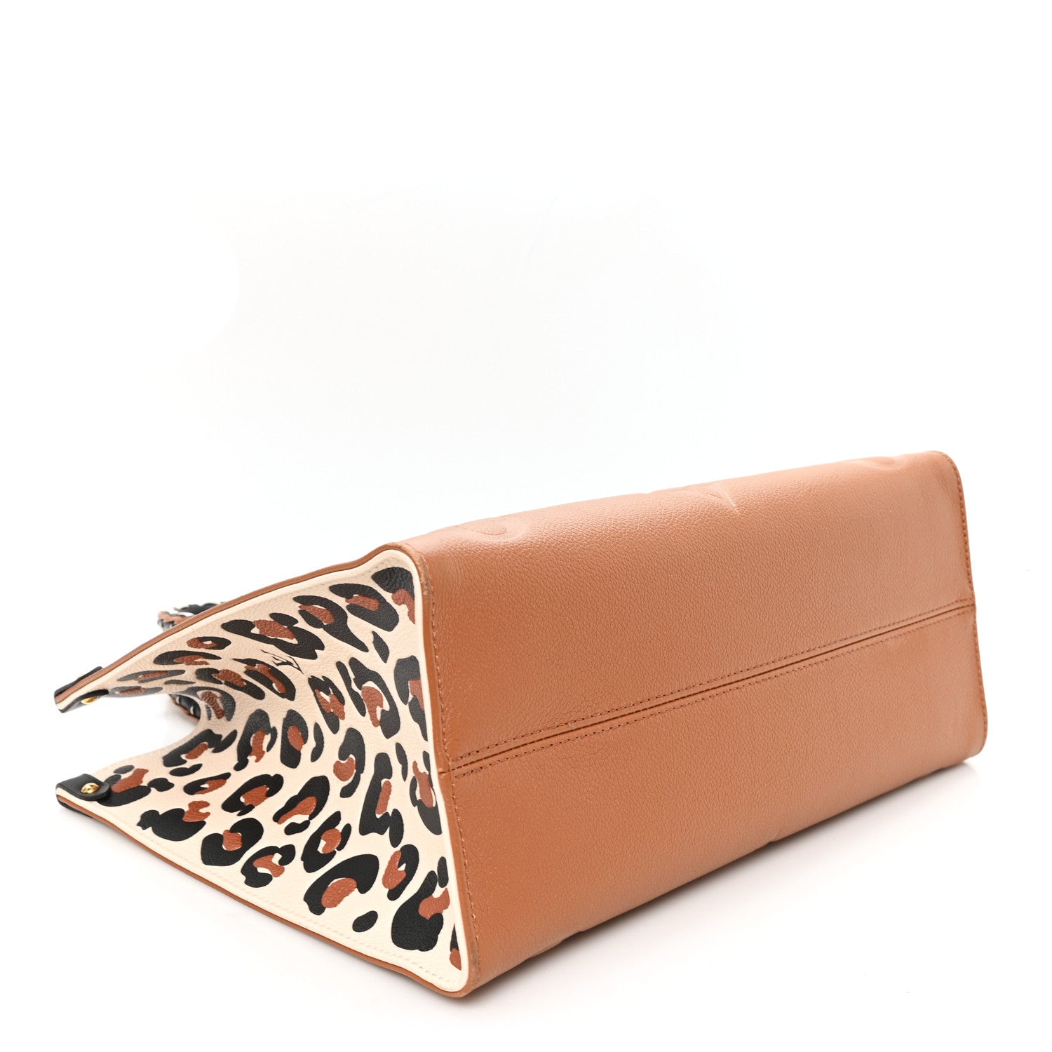 Louis Vuitton Empreinte Monogram Giant Wild At Heart Onthego MM Caramel 4 of 11