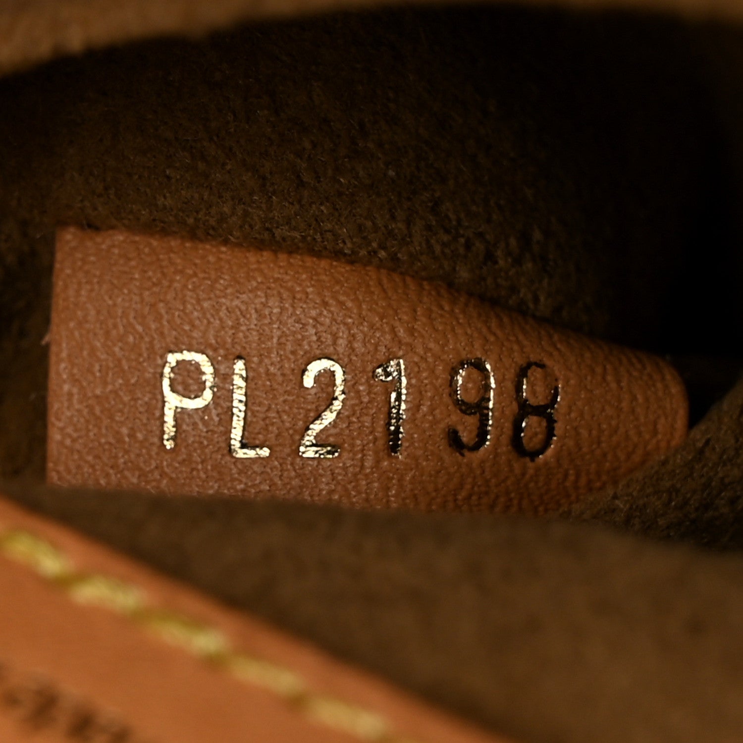 Louis Vuitton Monogram Boite Chapeau Souple MM 7 of 11