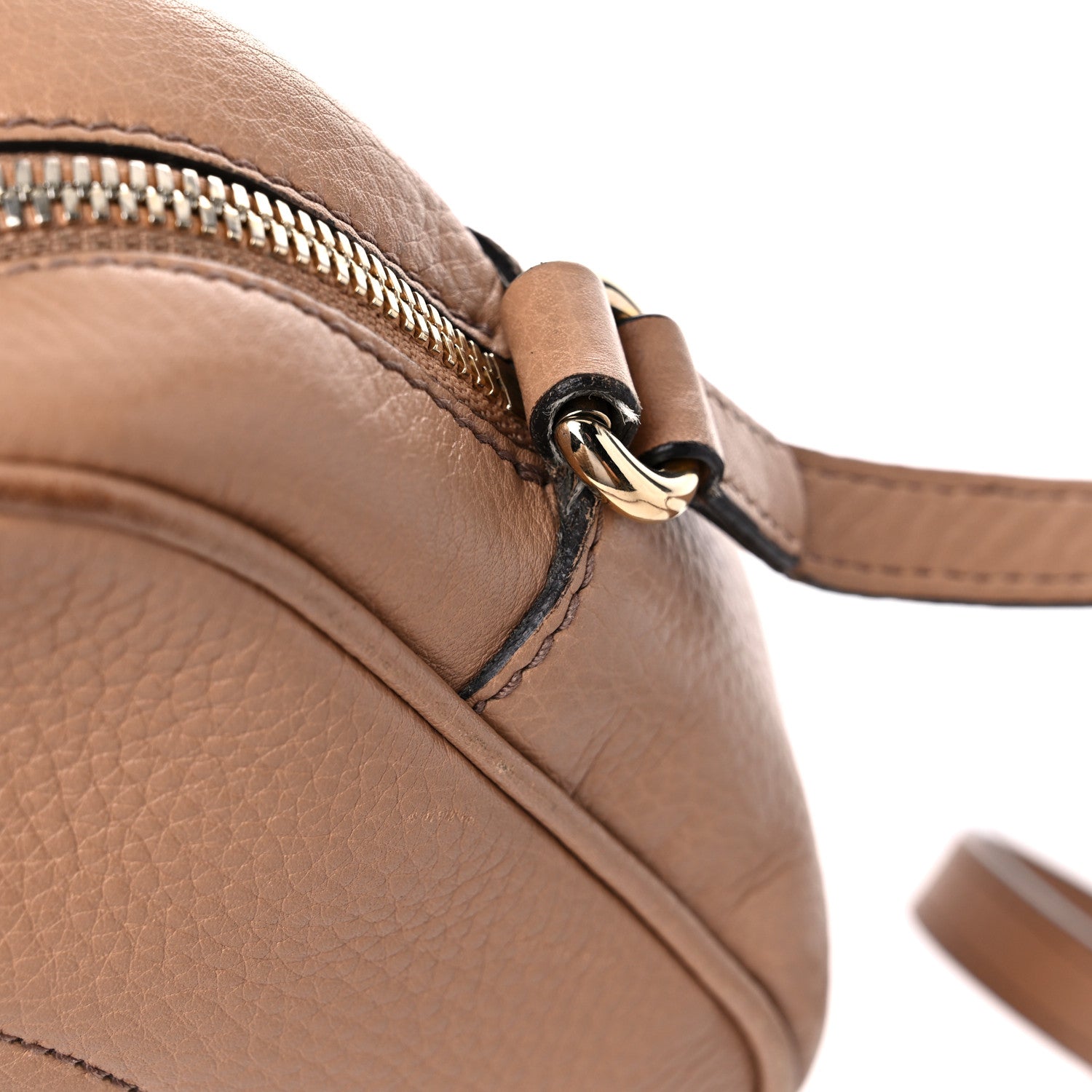 Gucci Pebbled Calfskin Small Soho Disco Bag Camelia 16 of 21