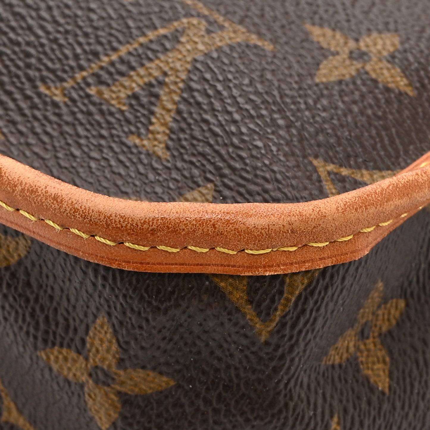 Monogram Bosphore PM Messenger