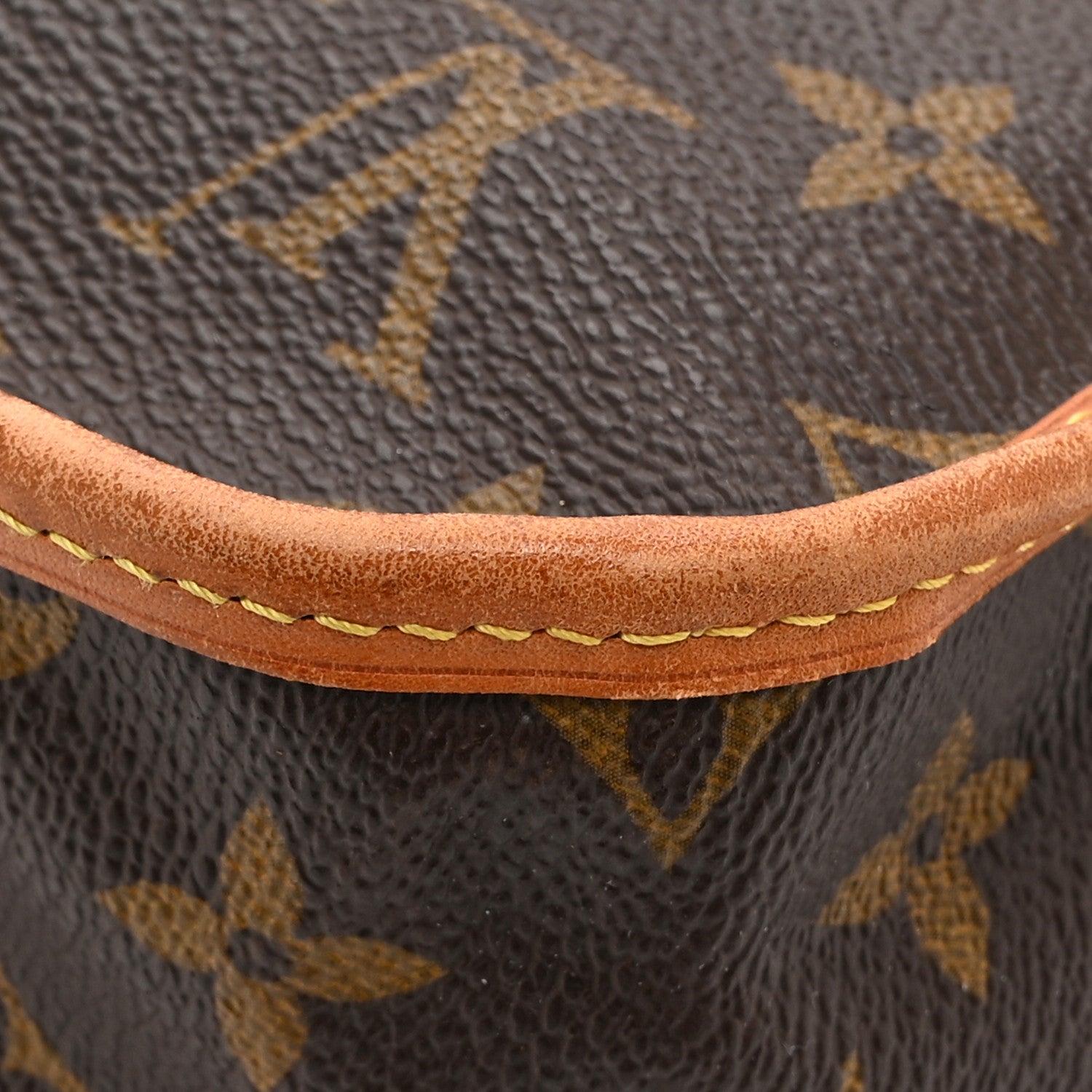 Louis Vuitton Monogram Bosphore PM Messenger 14 of 14