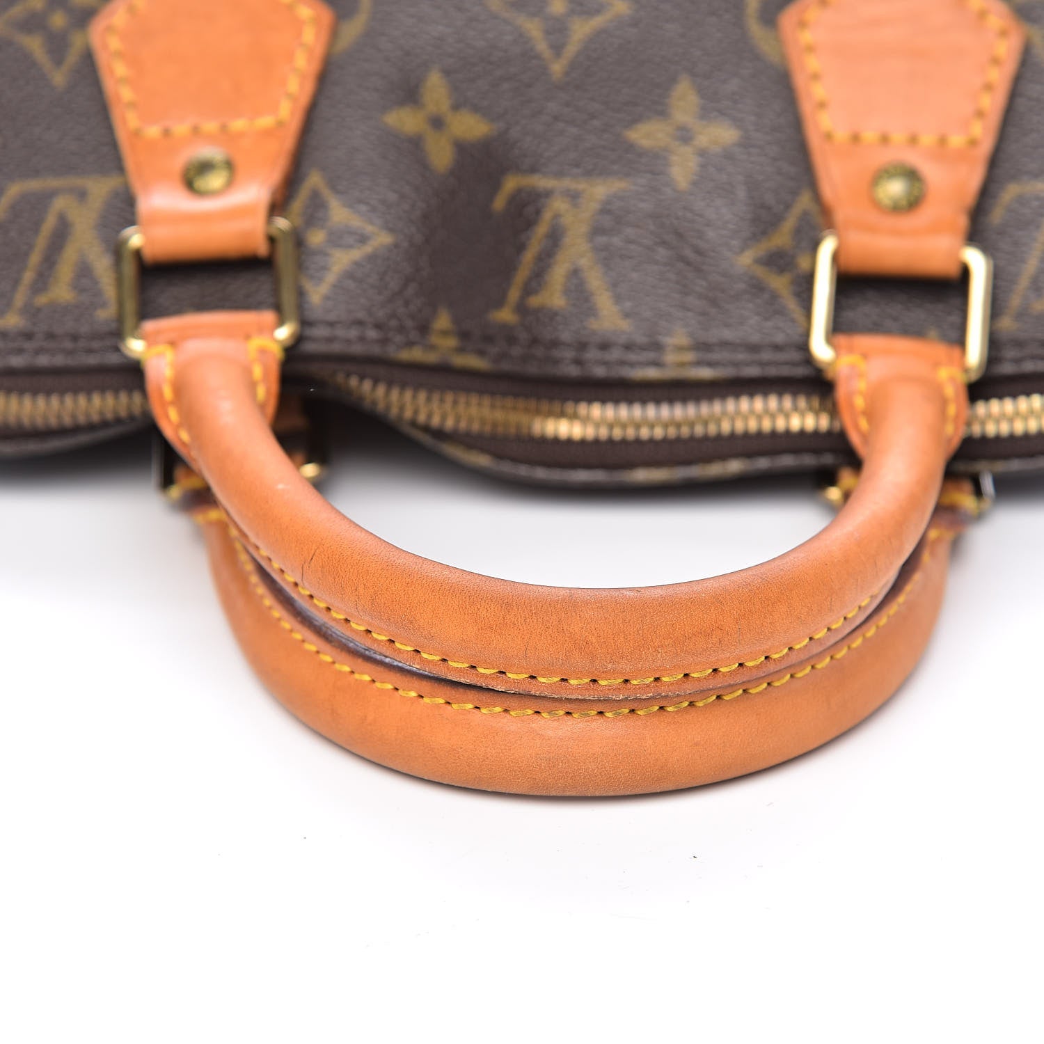 Louis Vuitton Monogram Alma PM 9 of 21